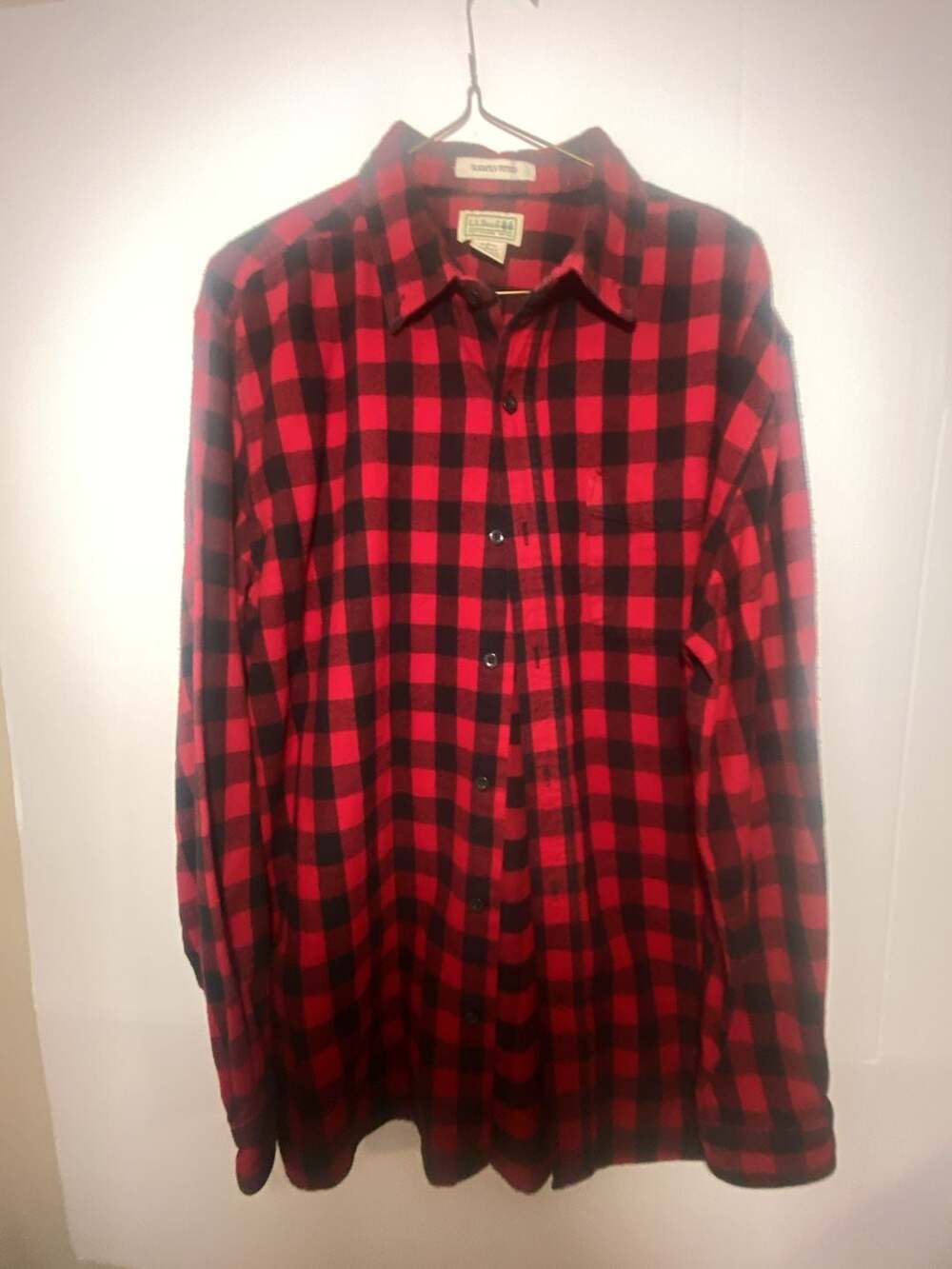 L.L. Bean Slightly Fitted Red Black Buffalo Check Flannel Shirt XL Reg